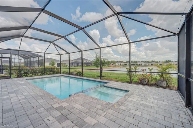 2340 Feather Brook LN, Naples, FL 34120