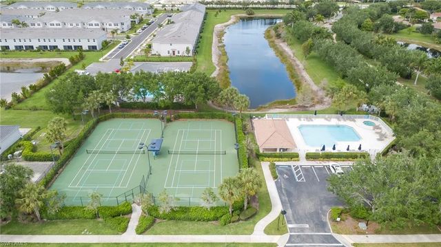 2340 Feather Brook LN, Naples, FL 34120