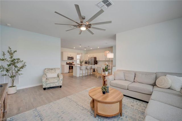 2340 Feather Brook LN, Naples, FL 34120