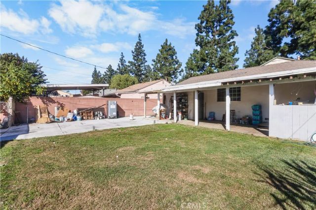 9649 Pioneer Boulevard, Santa Fe Springs, CA 90670