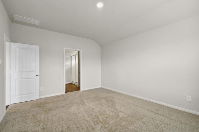 210 BRIGGS LN, San Marcos, TX 78666