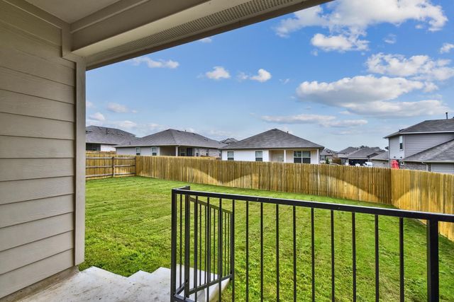 210 BRIGGS LN, San Marcos, TX 78666