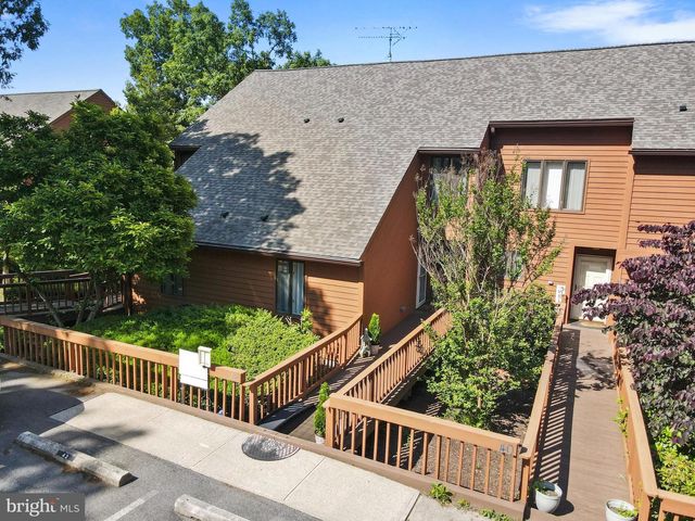 42 TECUMSEH TRAIL, Hedgesville, WV 25427