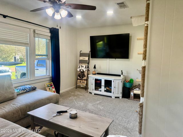 108 Laurel Avenue, Natchez, MS 39120