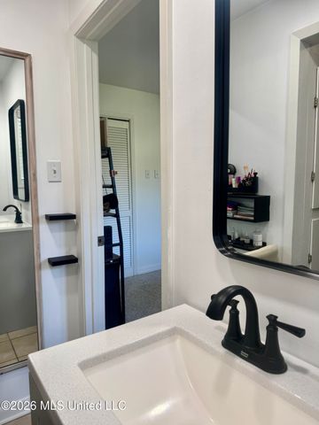 108 Laurel Avenue, Natchez, MS 39120