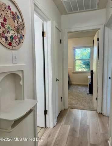 108 Laurel Avenue, Natchez, MS 39120