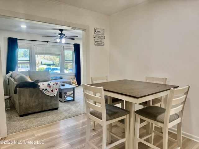 108 Laurel Avenue, Natchez, MS 39120