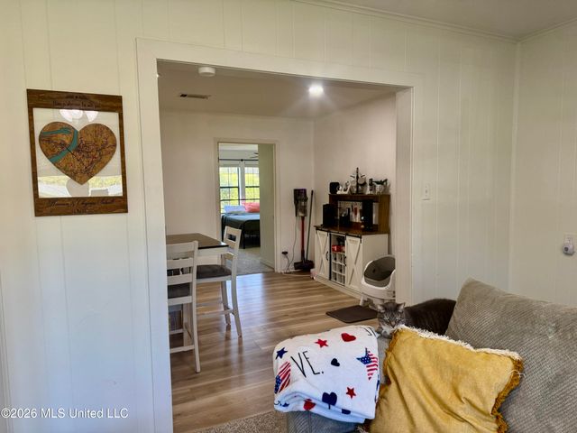 108 Laurel Avenue, Natchez, MS 39120