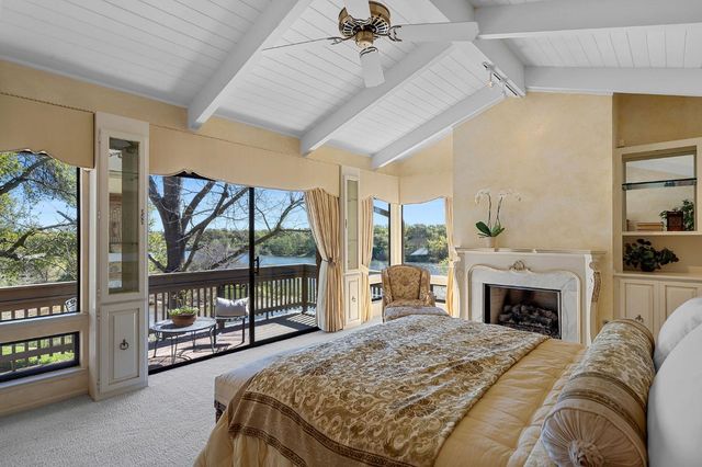 23 Riverbank Pl, Carmichael, CA 95608