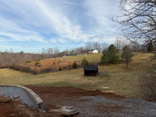 107 Ridge DR, Goodview, VA 24095