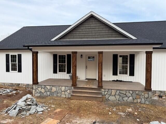 107 Ridge DR, Goodview, VA 24095