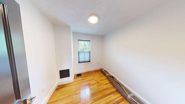 162 Granite 2, Quincy, MA 02169