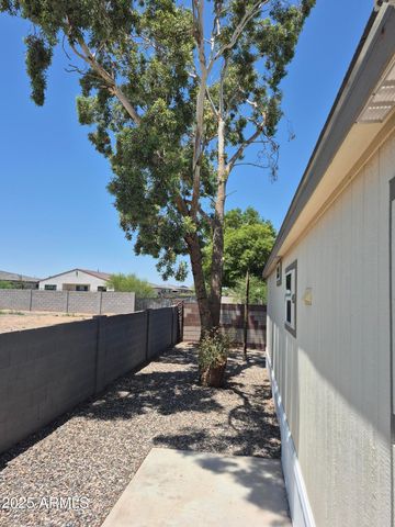 7920 W GLENDALE Avenue 39, Glendale, AZ 85303