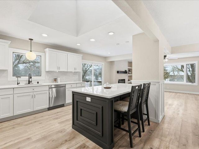 4135 KENNEDY CIRCLE, Richfield, WI 53017