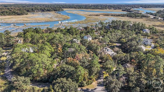 135 Marsh Harbor Drive S, Savannah, GA 31410