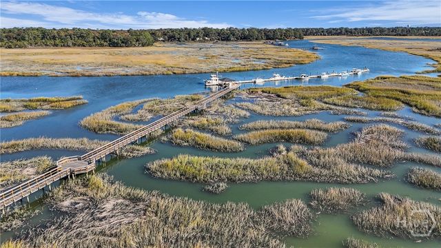 135 Marsh Harbor Drive S, Savannah, GA 31410