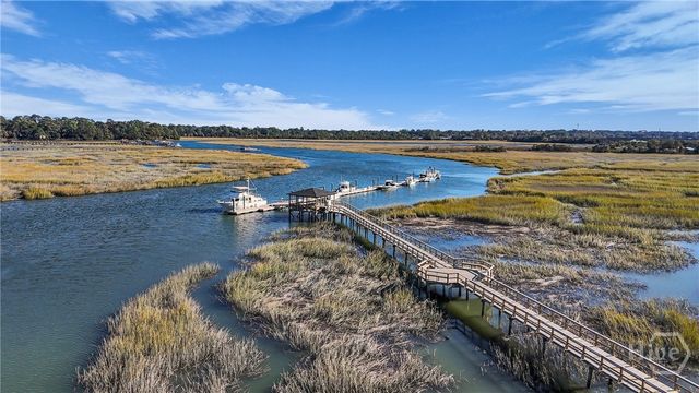 135 Marsh Harbor Drive S, Savannah, GA 31410