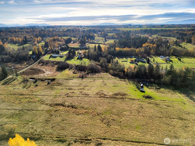 7475 Valley View Road, Ferndale, WA 98248