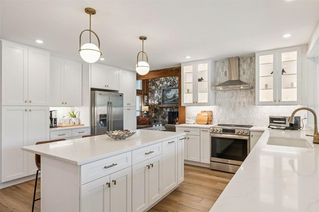 129 LAUREL OAK DRIVE, Longwood, FL 32779