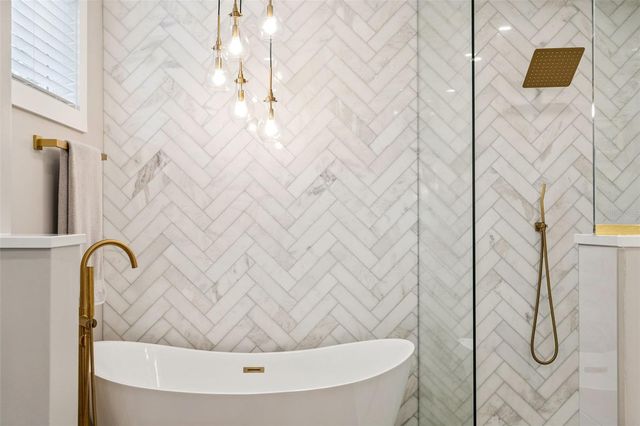 129 LAUREL OAK DRIVE, Longwood, FL 32779