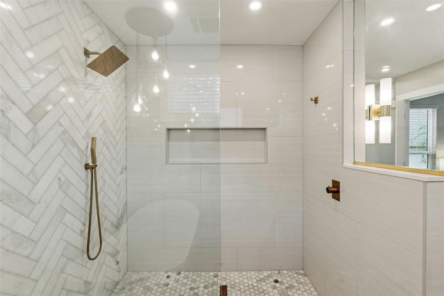 129 LAUREL OAK DRIVE, Longwood, FL 32779