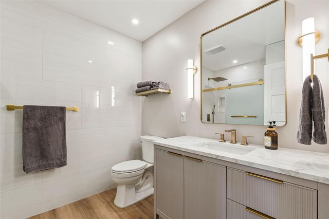 129 LAUREL OAK DRIVE, Longwood, FL 32779