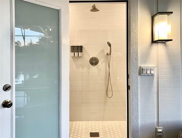 129 LAUREL OAK DRIVE, Longwood, FL 32779