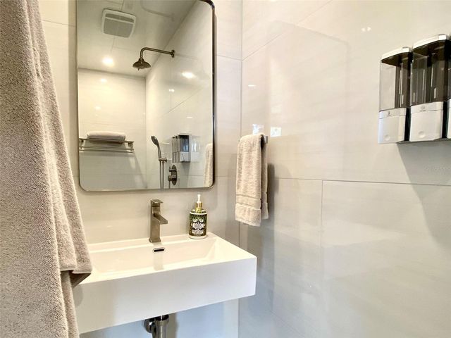 129 LAUREL OAK DRIVE, Longwood, FL 32779