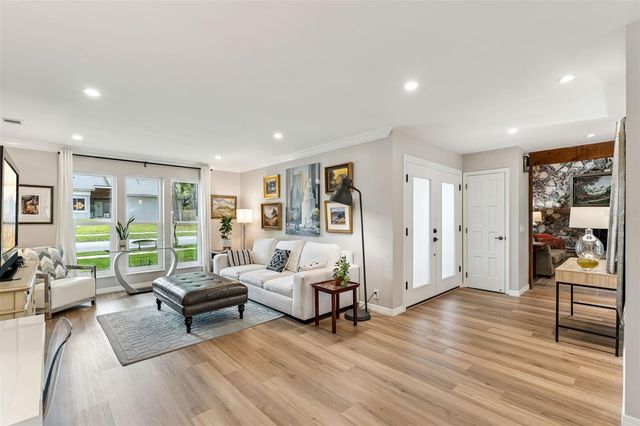 129 LAUREL OAK DRIVE, Longwood, FL 32779