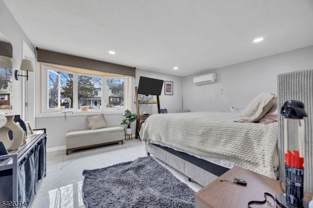 241 Orange St, Dunellen Boro, NJ 08812