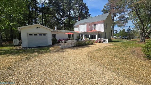 118 Mill Point RD, Hudgins, VA 23076