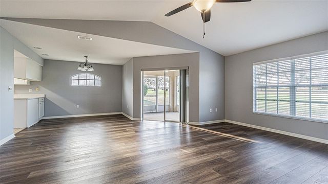 11048 MOSHIE LANE, San Antonio, FL 33576