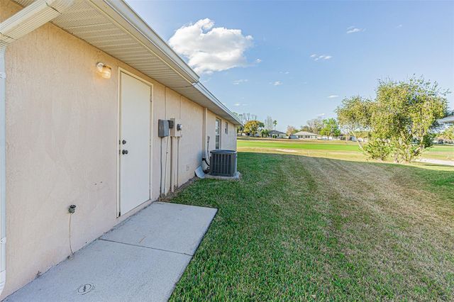 11048 MOSHIE LANE, San Antonio, FL 33576