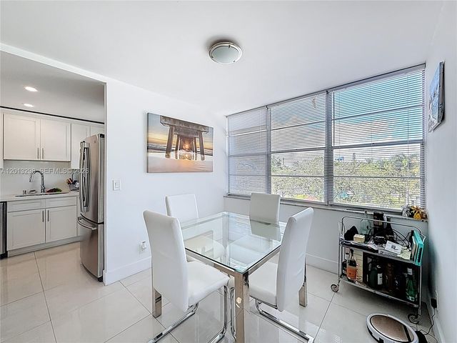 2751 Taft St 304, Hollywood, FL 33020