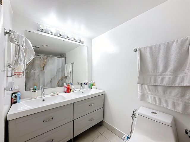 2751 Taft St 304, Hollywood, FL 33020