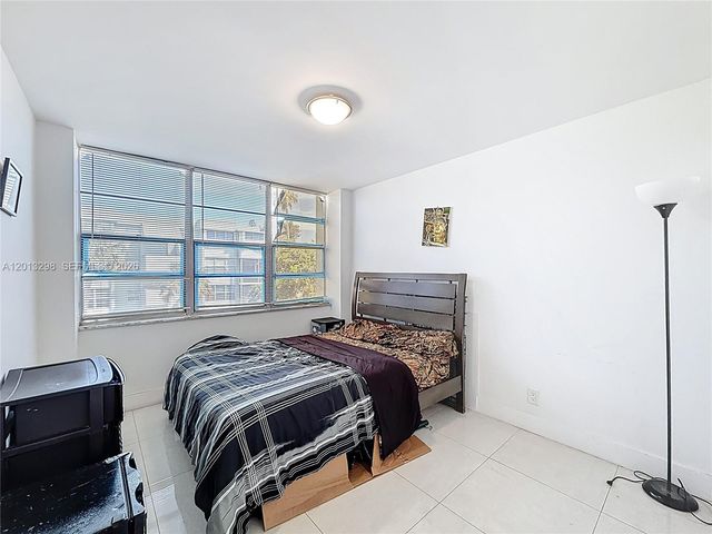 2751 Taft St 304, Hollywood, FL 33020