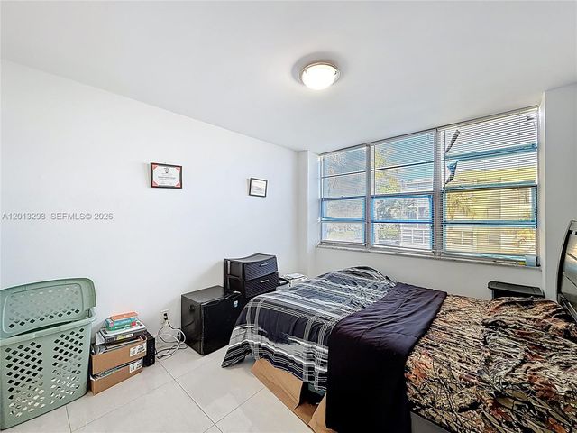 2751 Taft St 304, Hollywood, FL 33020