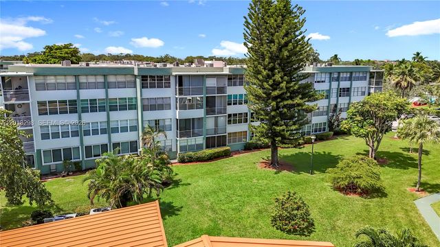 2751 Taft St 304, Hollywood, FL 33020
