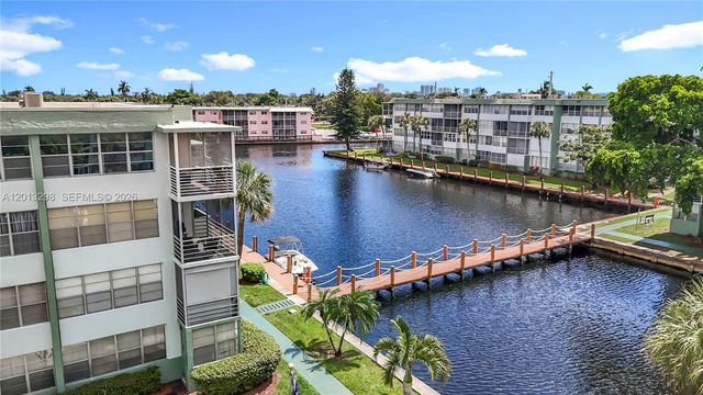 2751 Taft St 304, Hollywood, FL 33020