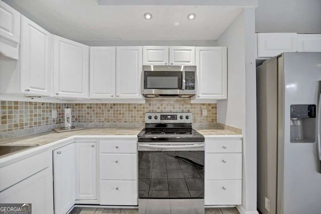 126 Silver Fox Drive, Dawsonville, GA 30534