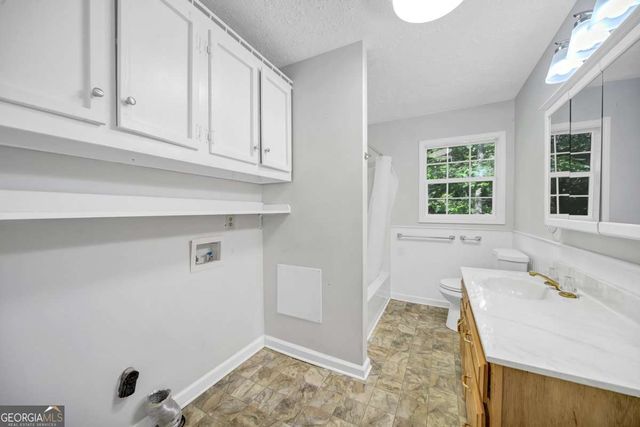 126 Silver Fox Drive, Dawsonville, GA 30534