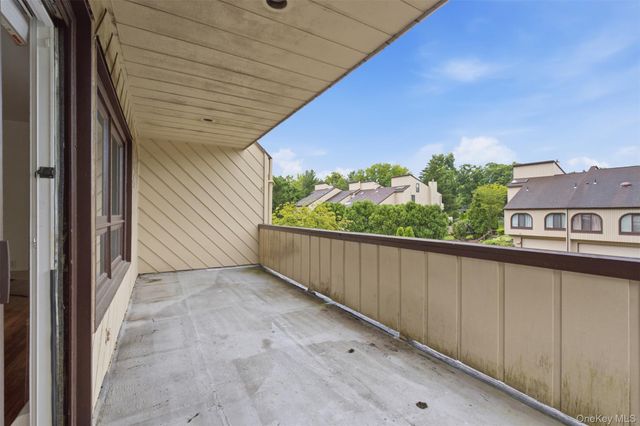 14 Dakota Court, Suffern, NY 10901