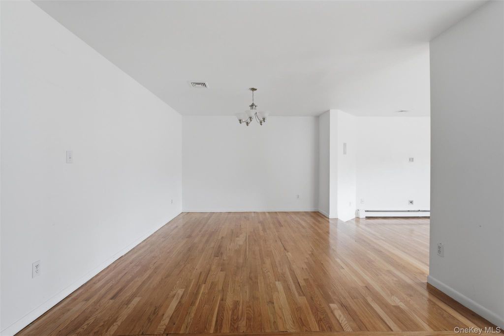 14 Dakota Court, Suffern, NY 10901 — photo 5