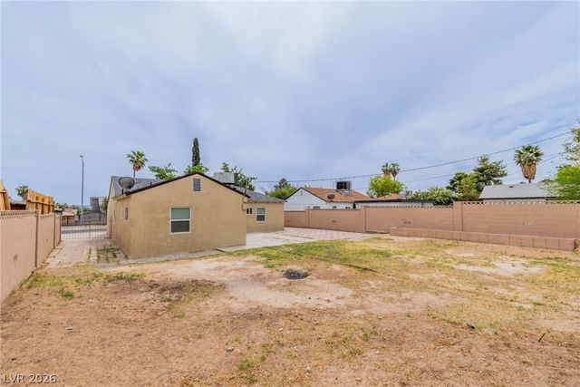 228 Earl Street, Las Vegas, NV 89101