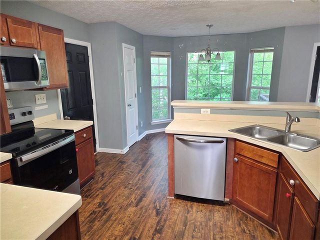 605 Michael Circle, Monroe, GA 30655