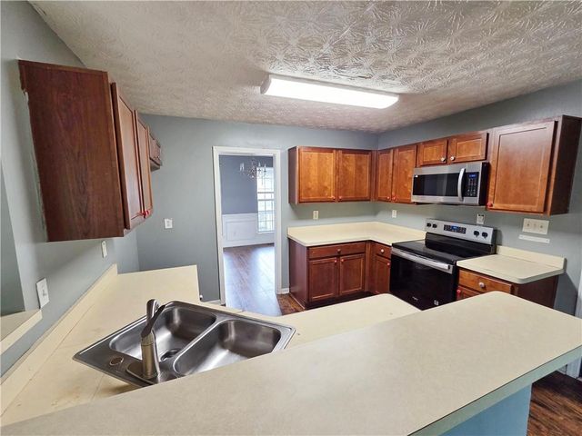 605 Michael Circle, Monroe, GA 30655