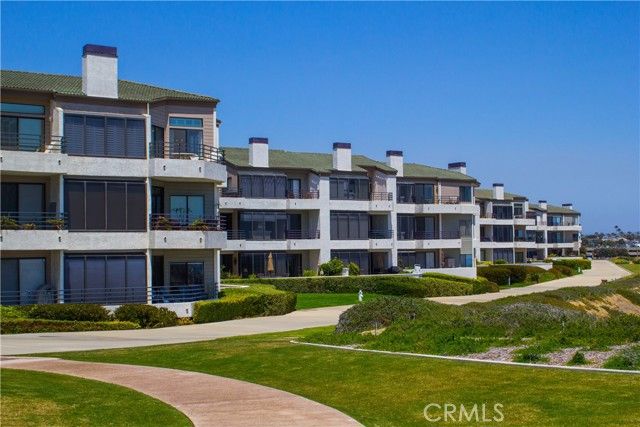 200 Paris Lane 109, Newport Beach, CA 92663