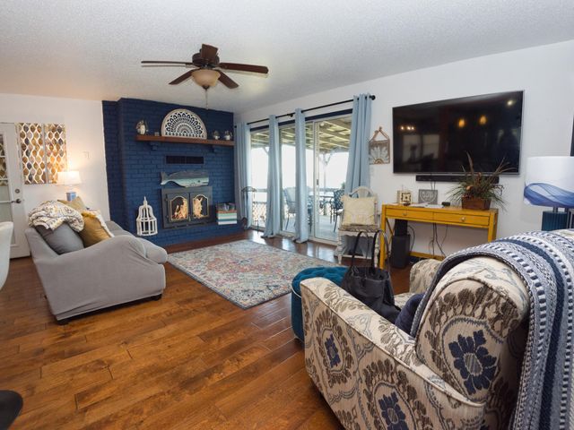 60854 E 254 Road, Grove, OK 74344