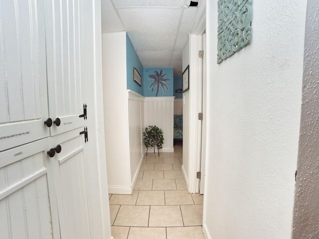 60854 E 254 Road, Grove, OK 74344