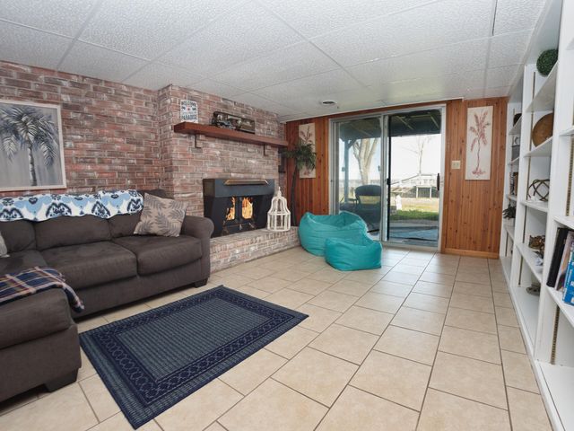 60854 E 254 Road, Grove, OK 74344